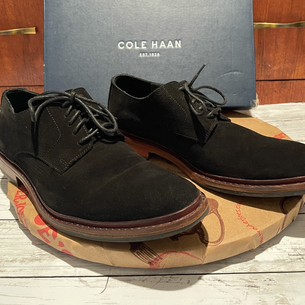 Cole Haan black suede. Oxfords.